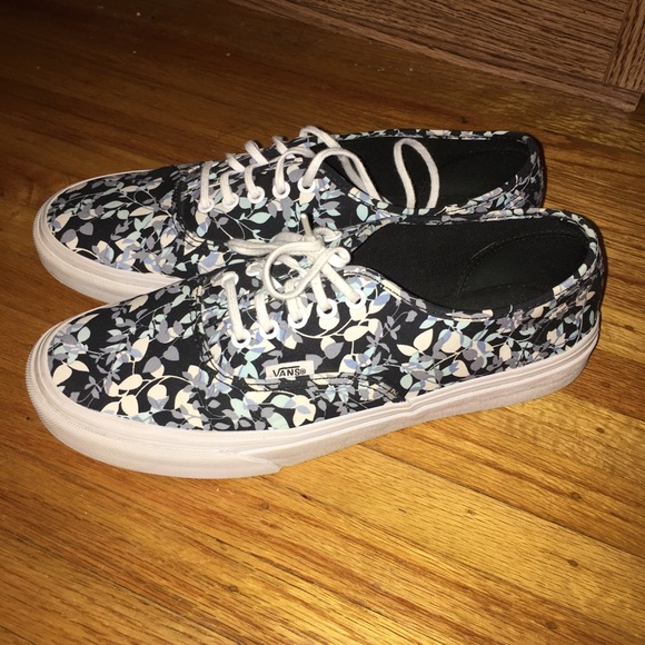 𝗖𝗹𝗮𝘀𝘀𝗶𝗰 𝗙𝗹𝗼𝗿𝗮𝗹 𝗣𝗿𝗶𝗻𝘁 𝗩𝗮𝗻𝘀 - Picture 3 of 10